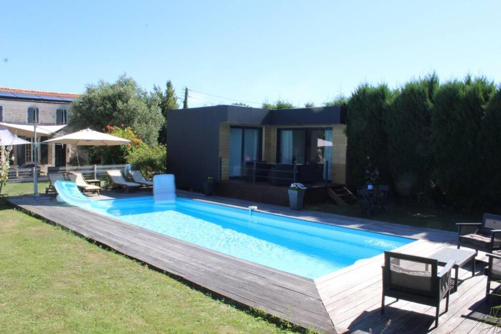 Entre Piscine Et Mer Tonnay-Charente Экстерьер фото